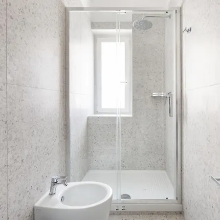Luciano Queen's 4* Roma