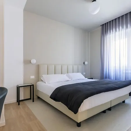 Luciano Queen's 4* Roma